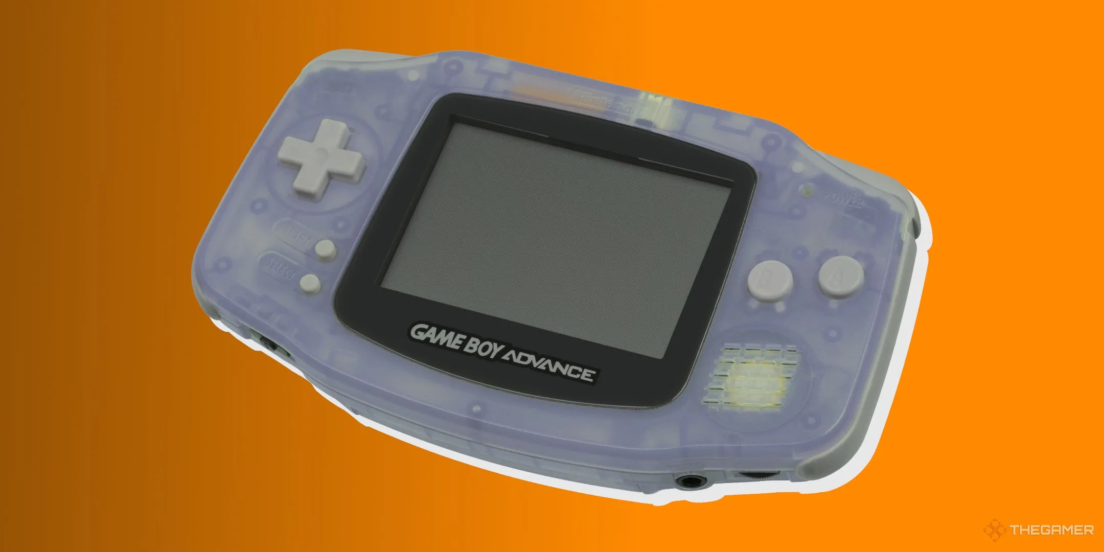 Một người cầm Game Boy Advance phiên bản Crystal màu tím trong suốt.